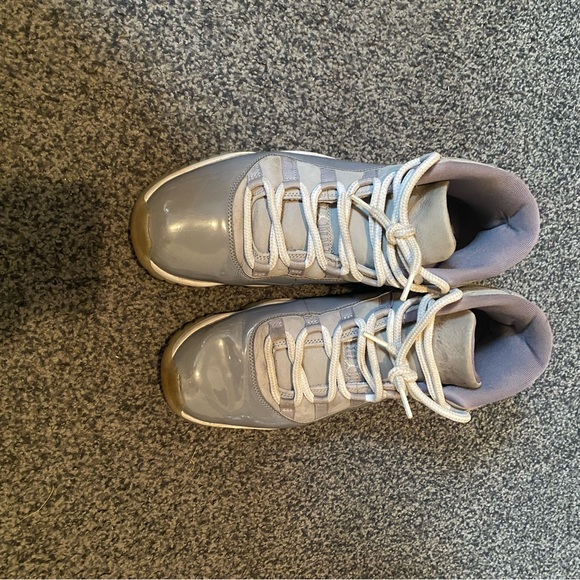Men cool greys Jordan 11 - Picture 9 of 9